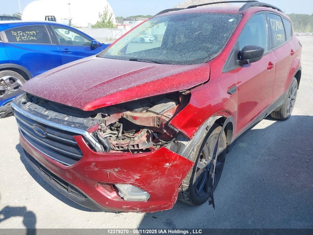 1FMCU9G9XHUC29151 Ford ESCAPE SE