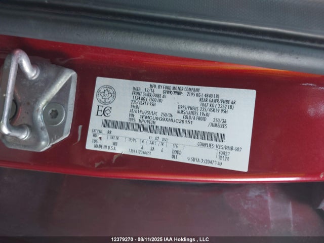1FMCU9G9XHUC29151 Ford ESCAPE SE