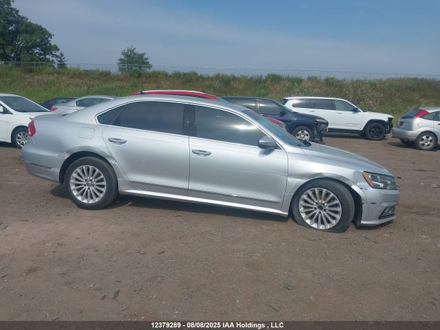 1VWBS7A38GC062580 Volkswagen Passat