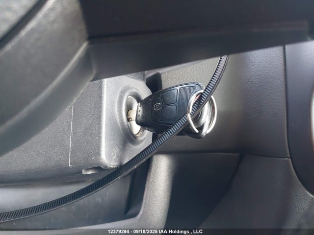 Jeep 2015 2015 1C4NJRAB4FD257509 Image 11