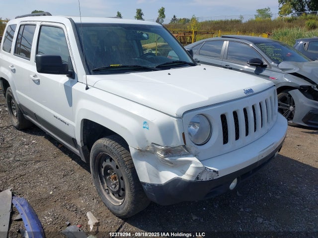 Jeep 2015 2015 1C4NJRAB4FD257509 Image 6