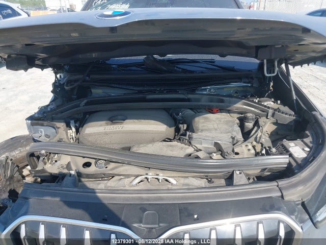 WBX73EF08P5X60252 BMW X1