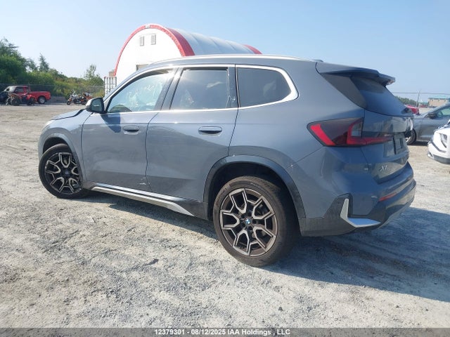 BMW X1 2023 WBX73EF08P5X60252 Image 3