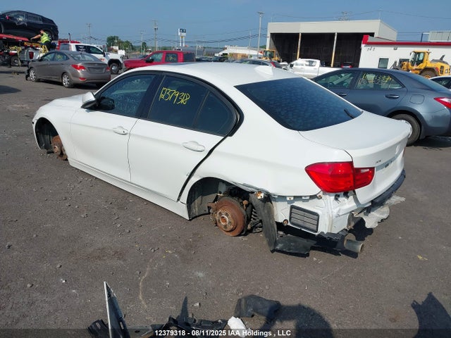 BMW 2015 2015 WBA3C3C58FP663245 Image 3