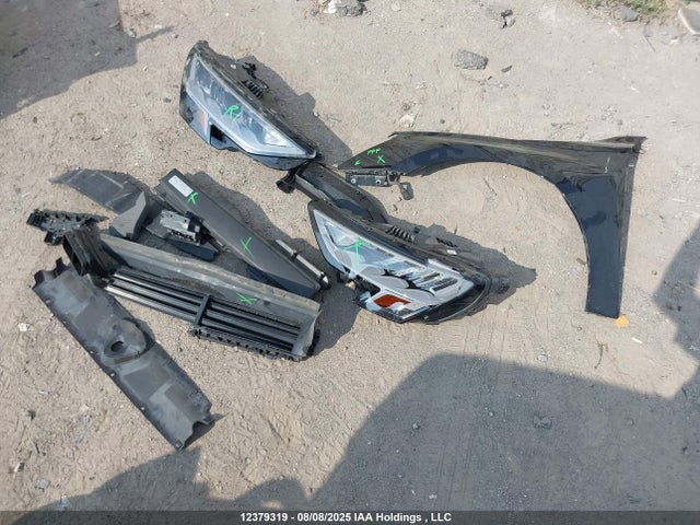 Audi 40 tfsi 2022 WAUGUCGY6NA011566 Image 12