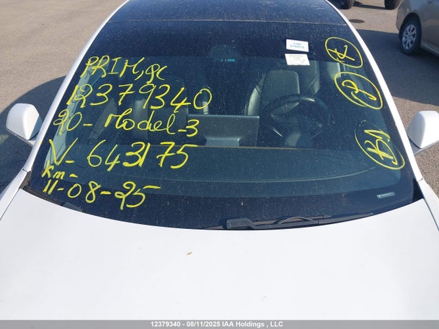 5YJ3E1EB9LF643175 Tesla MODEL 3