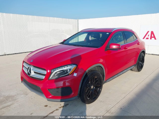 WDCTG4GBXFJ064521 Mercedes-Benz GLA-Class