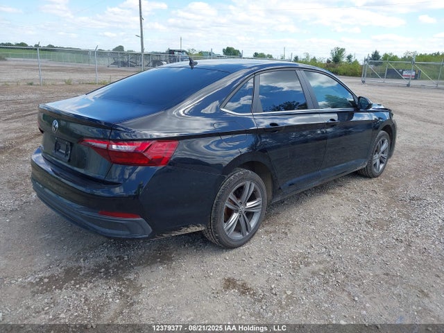 3VWCM7BU1PM028873 Volkswagen tsi