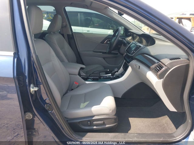 1HGCR2F03HA805407 Honda k24w1
