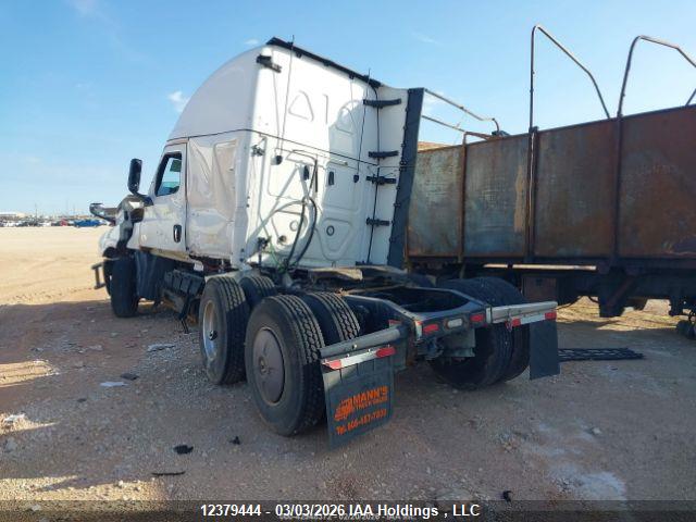 3AKJHHDR7NSMX0422 Freightliner Cascadia 126