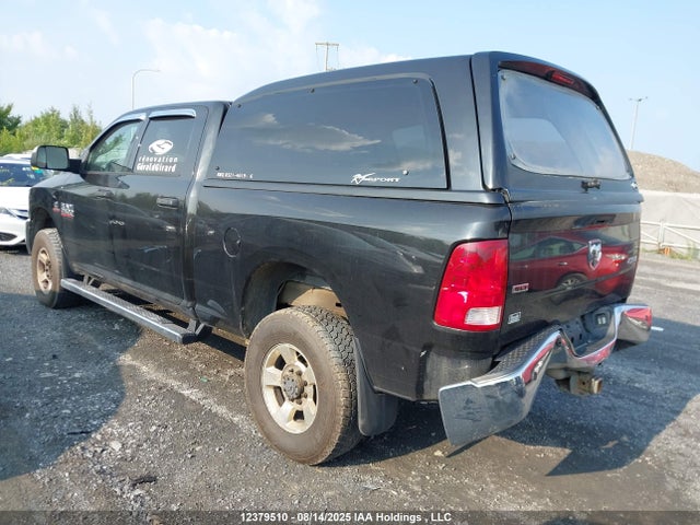 RAM 2500 2016 3C6UR5DL3GG328034 Image 3