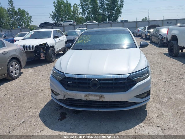 3VWW57BU7KM013832 Volkswagen 1.4 tsi