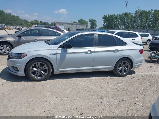 3VWW57BU7KM013832 Volkswagen 1.4 tsi