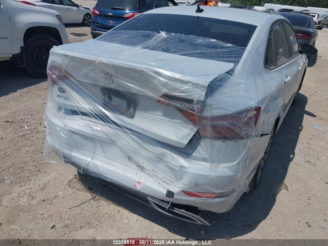 3VWW57BU7KM013832 Volkswagen 1.4 tsi