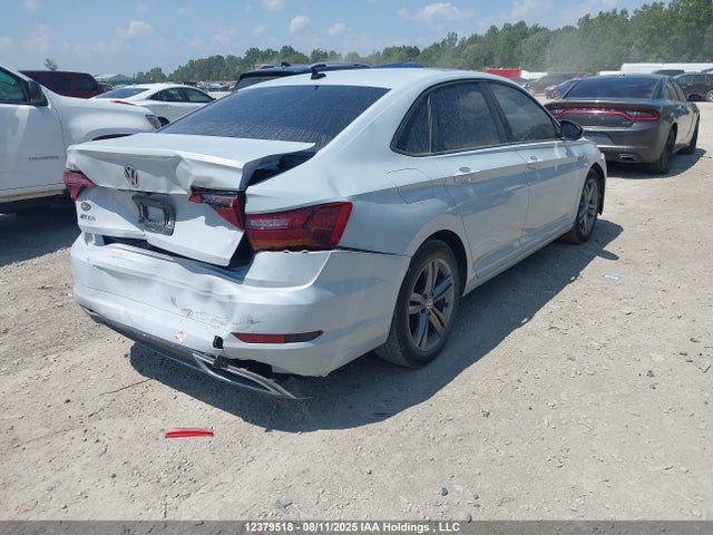 3VWW57BU7KM013832 Volkswagen 1.4 tsi