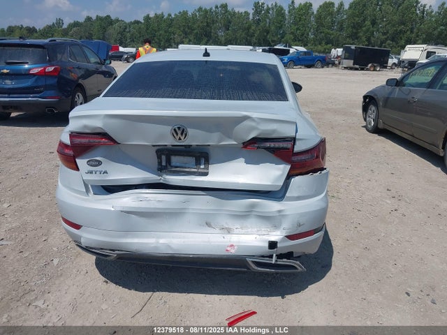 3VWW57BU7KM013832 Volkswagen 1.4 tsi