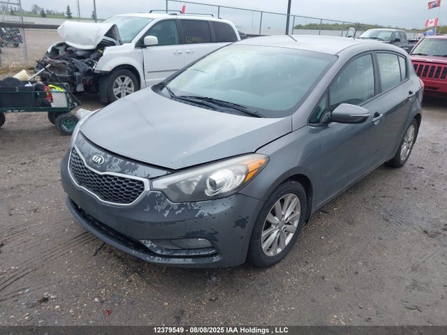 KIA 2014 2014 KNAFK5A86E5252655 Image 2
