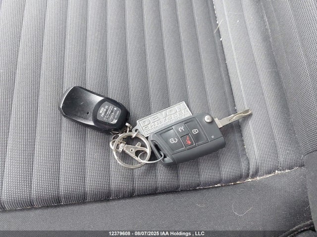 3VWCM7BU6NM031815 Volkswagen 1.5 tsi