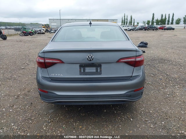 3VWCM7BU6NM031815 Volkswagen 1.5 tsi