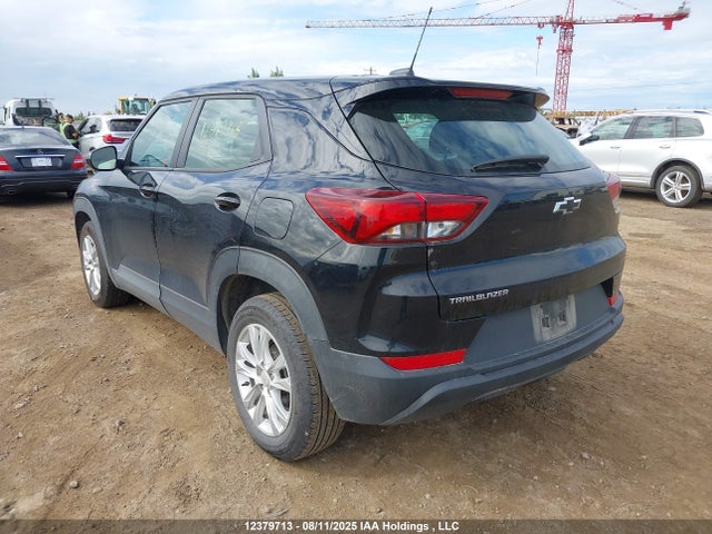 Chevrolet lih 2023 KL79MMS21PB212158 Image 3