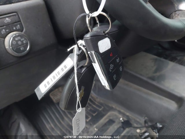 Chevrolet l8t 2024 2GC1YNE76R1214900 Image 11