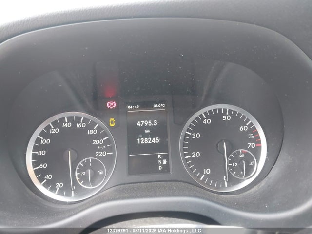 WD3BG2EA7H3246856 Mercedes-Benz m274