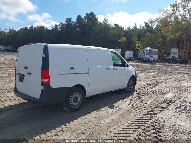 WD3BG2EA7H3246856 Mercedes-Benz m274
