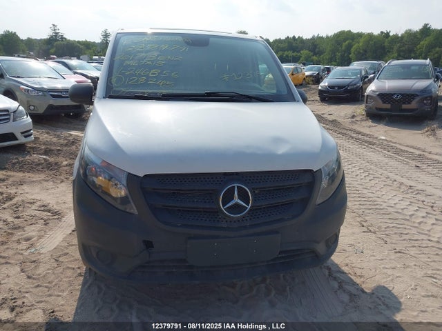 WD3BG2EA7H3246856 Mercedes-Benz m274