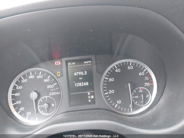 WD3BG2EA7H3246856 Mercedes-Benz m274