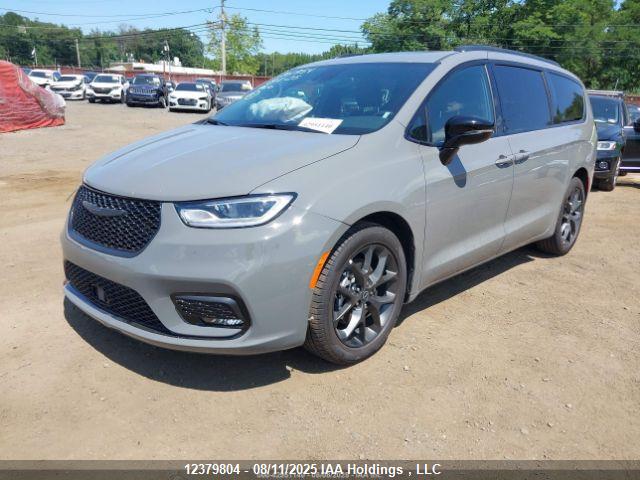 Chrysler 2025 2025 2C4RC1GG6SR603633 Image 3