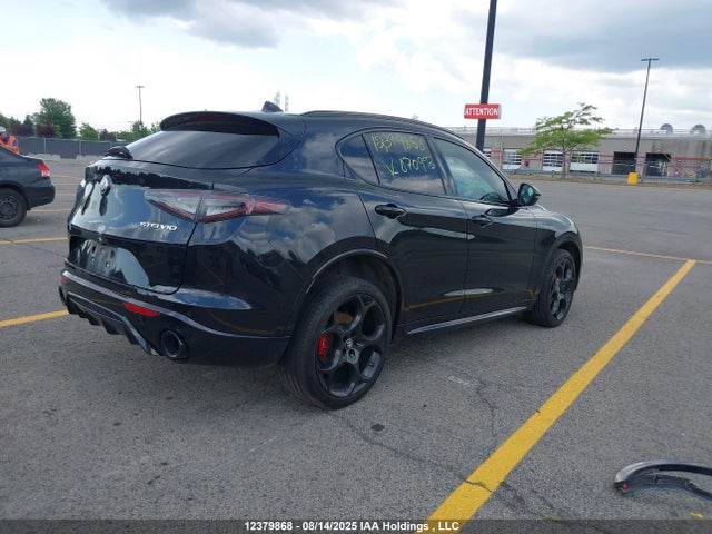 Alfa Romeo 2024 2024 ZASPAKBN4R7D70993 Image 4