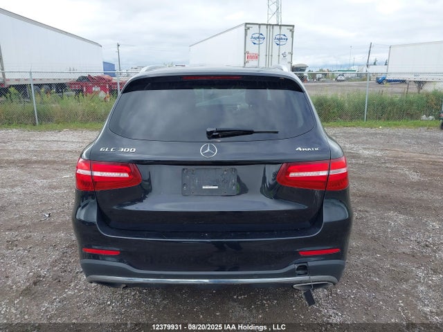 WDC0G4KB3HF232922 Mercedes-Benz m274