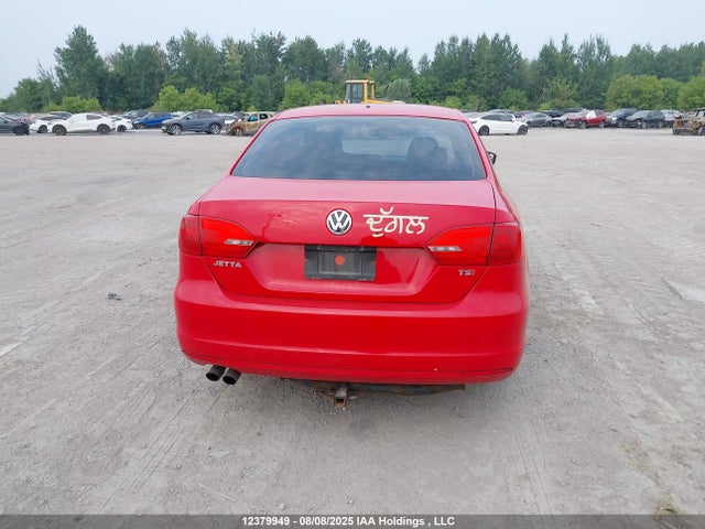 3VWD07AJ9EM408547 Volkswagen Jetta