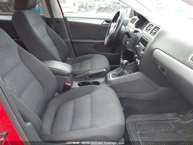 3VWD07AJ9EM408547 Volkswagen Jetta