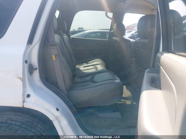 2005 Chevrolet Tahoe Ls მანქანა იყიდება აუქციონზე, vin: 1GNEK13T65R265902, აუქციონის ნომერი: 12379976