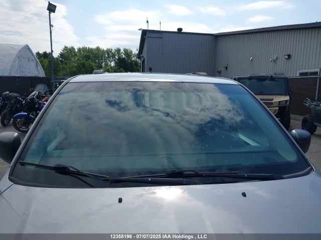 2C4RDGBG2HR593831 Dodge 2017