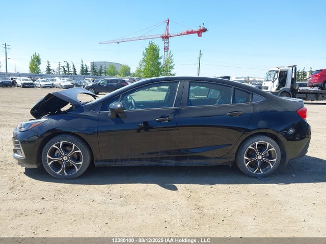 Chevrolet le2 -di: direct injection, vvt: variable valve timing, gen, alum 2019 1G1BE5SM5K7140930 Image 15