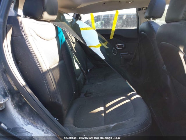 KIA g 2018 KNDJP3A50J7513690 Image 8