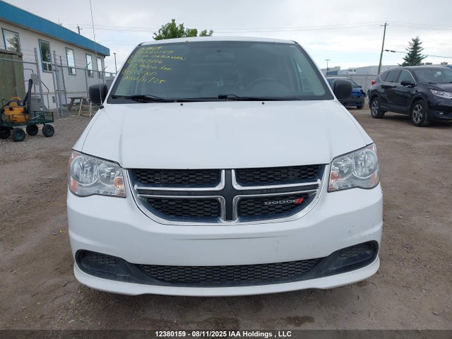 2C4RDGBG5FR712016 Dodge Grand Caravan