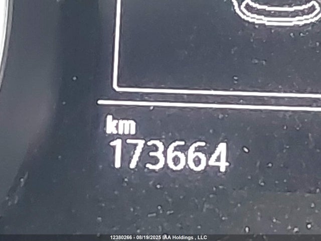 3VW117AU9HM014173 Volkswagen 1.8 tsi