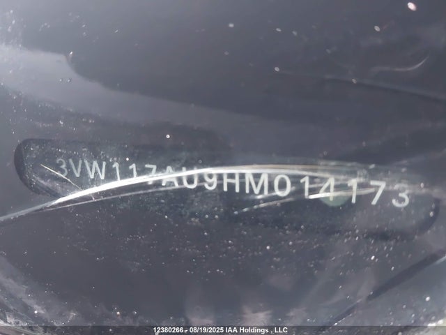 3VW117AU9HM014173 Volkswagen 1.8 tsi