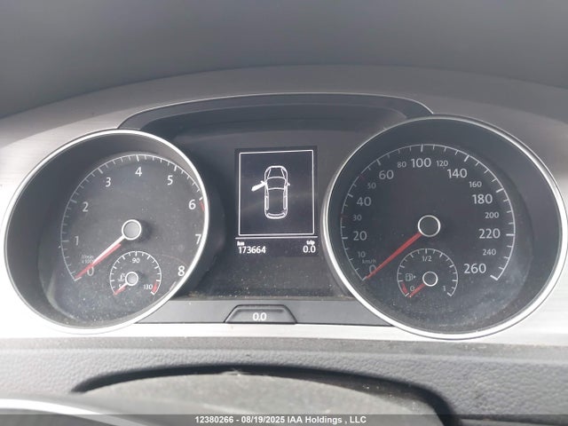 3VW117AU9HM014173 Volkswagen 1.8 tsi