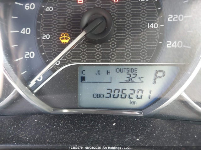 Toyota 2zr-fe 2014 2T1BURHEXEC150860 Image 15