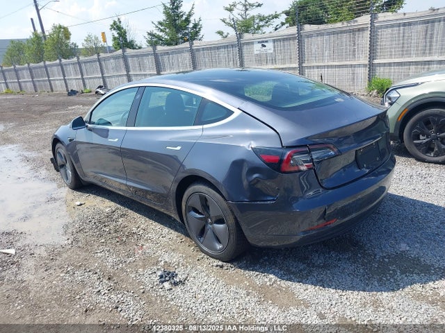 5YJ3E1EB2KF131577 Tesla MODEL 3