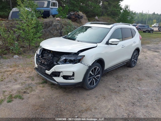 5N1AT2MV6JC735557 Nissan Rogue