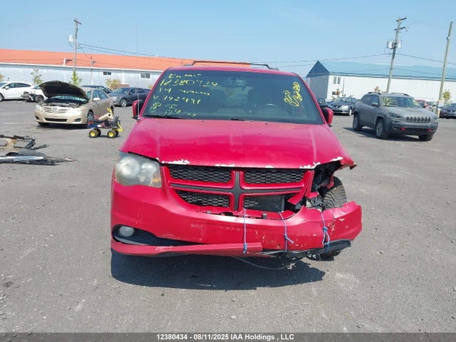 2C4RDGEG8ER142491 Dodge Grand Caravan