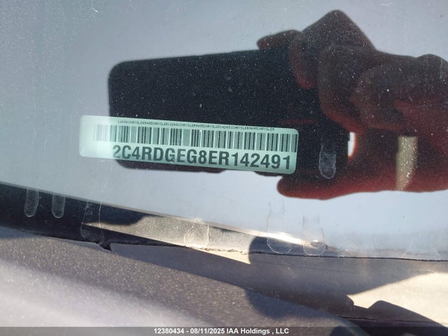 2C4RDGEG8ER142491 Dodge Grand Caravan