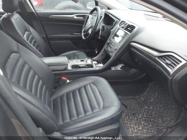 Ford 2019 2019 3FA6P0MU3KR156349 Image 5