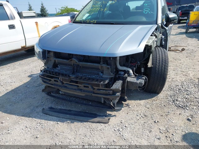 3VVCX7B26NM099154 Volkswagen tsi