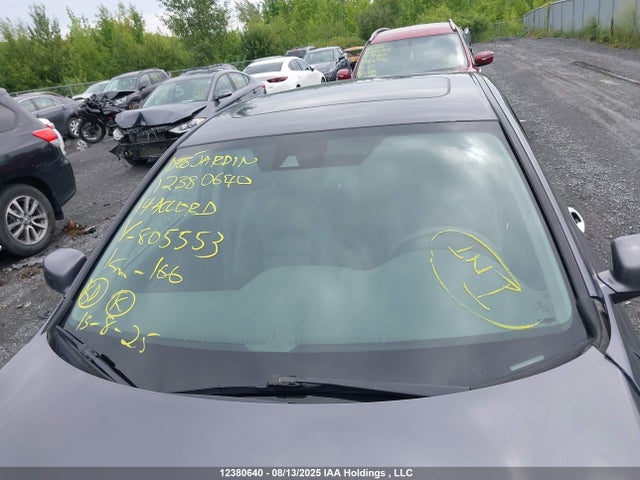 Honda k24w1 2014 1HGCR2F81EA805553 Image 17